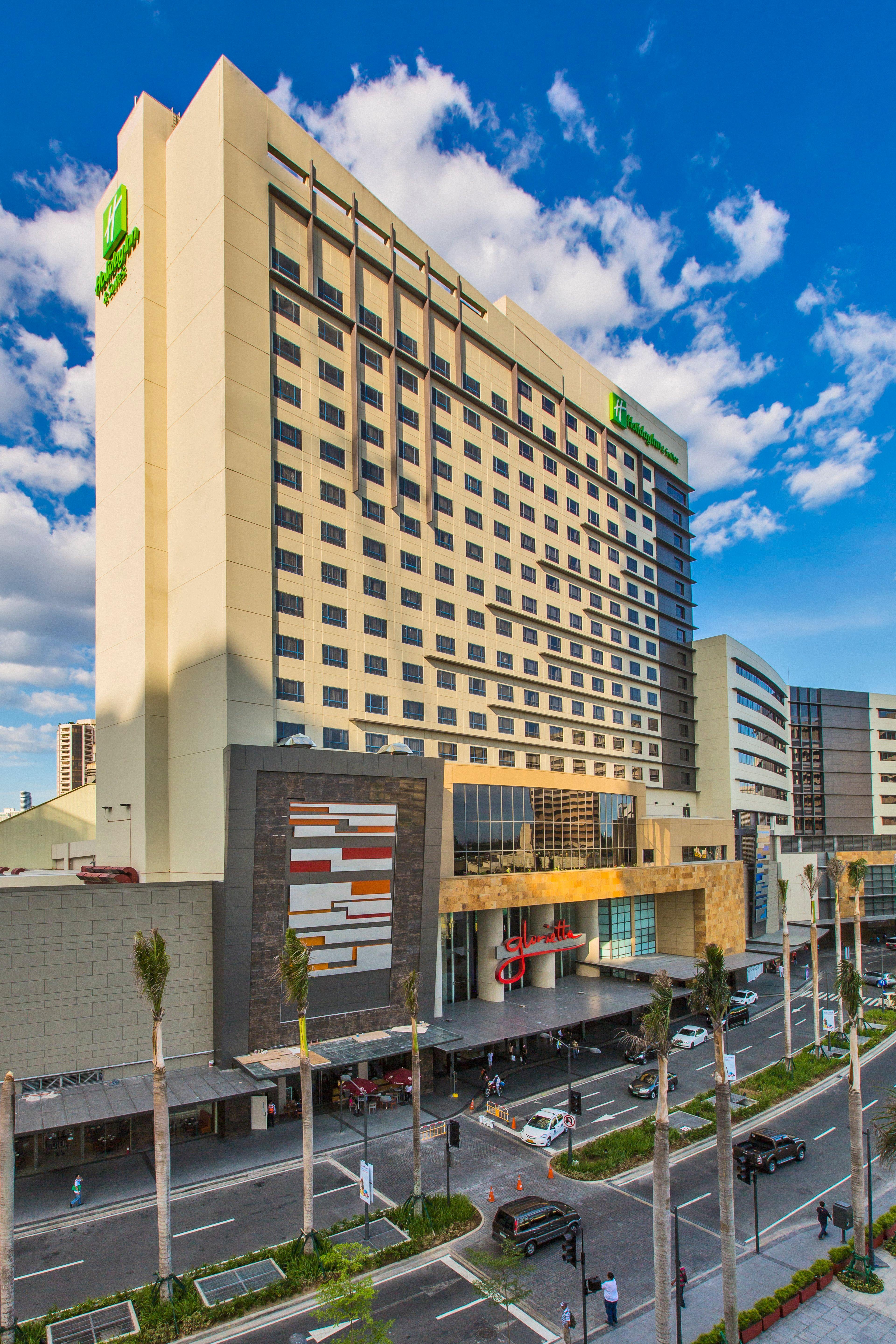Holiday Inn & Suites Makati By Ihg Makati City Dış mekan fotoğraf Holiday Inn Express in Addis Ababa, Ethiopia