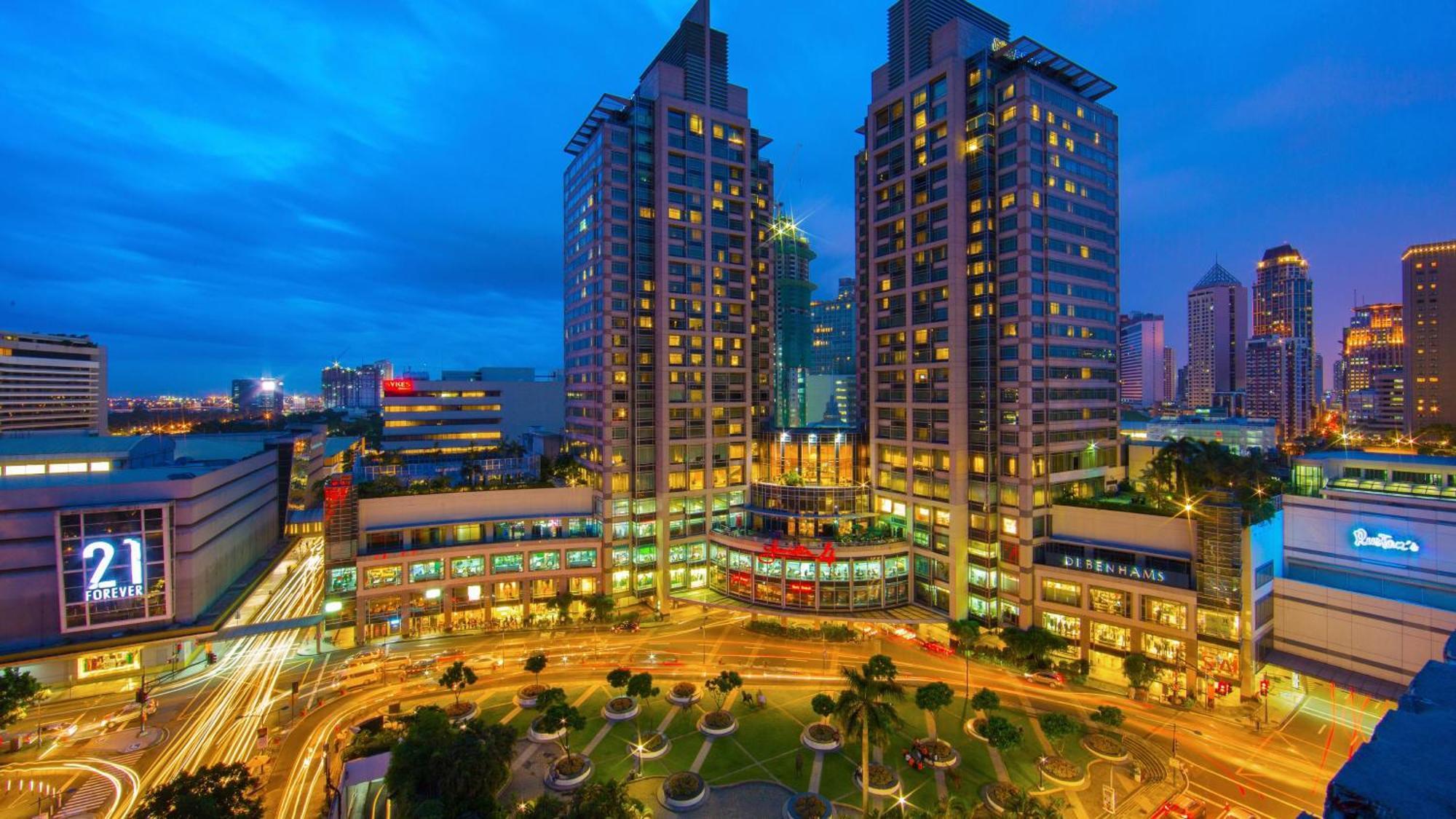 Holiday Inn & Suites Makati By Ihg Makati City Dış mekan fotoğraf