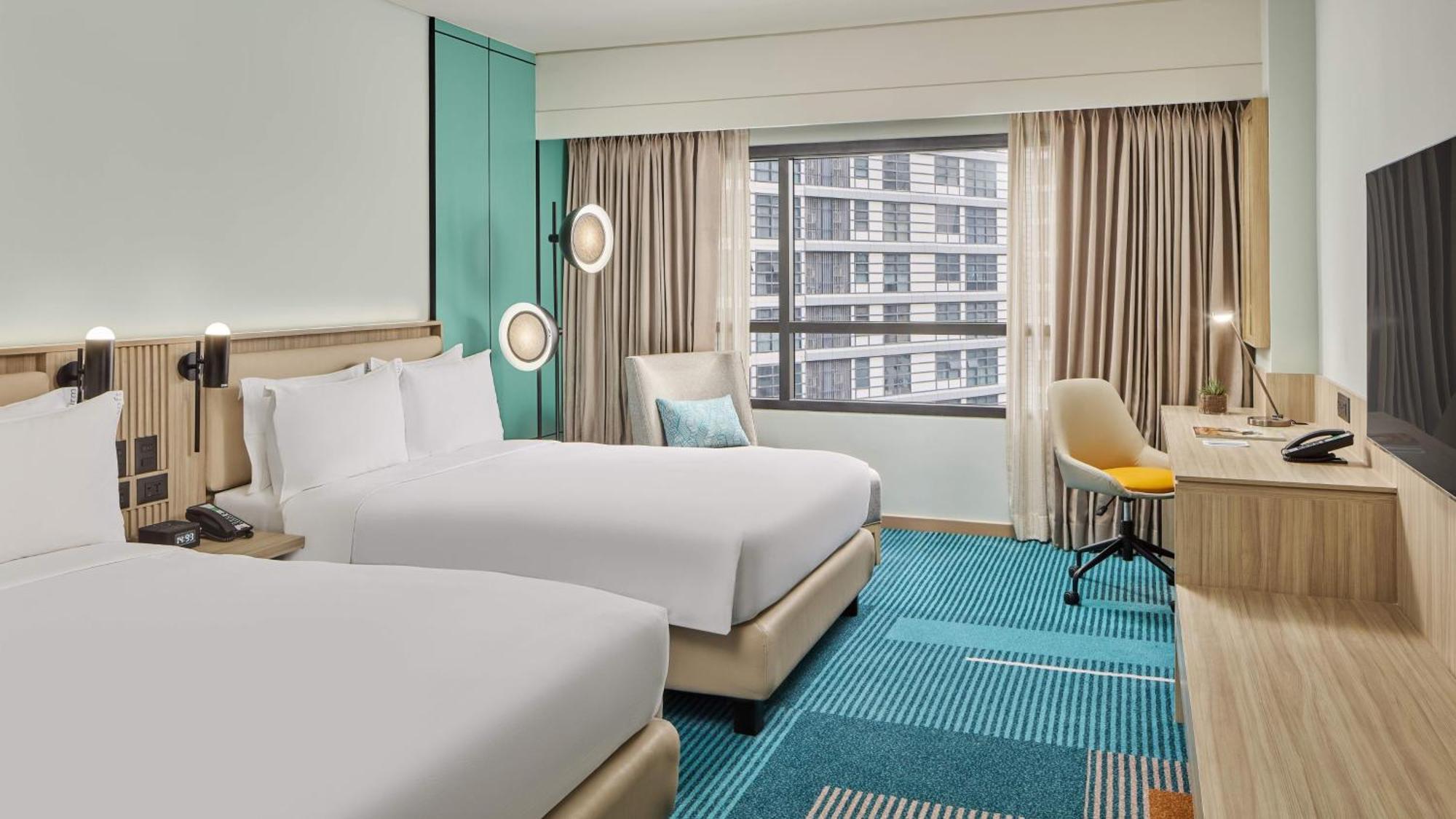 Holiday Inn & Suites Makati By Ihg Makati City Dış mekan fotoğraf